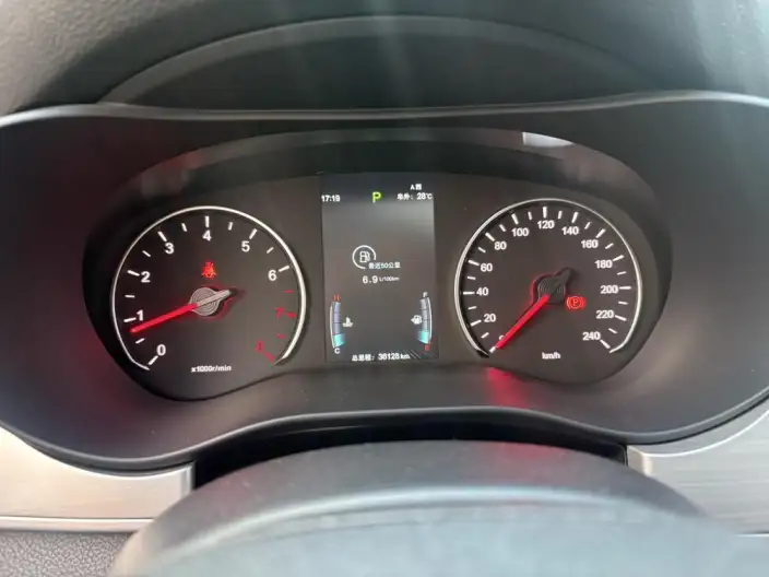 BYD Song MAX 2021 Model L Class Edition 1.5T Automatic Luxury Model 7 seat – фото 10