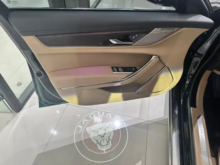 Jaguar XFL 2024 Model 2.0T P250 2WD Exclusive Deluxe Edition – фото 9