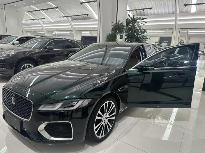 Jaguar XFL 2024 Model 2.0T P250 2WD Exclusive Deluxe Edition – фото 10
