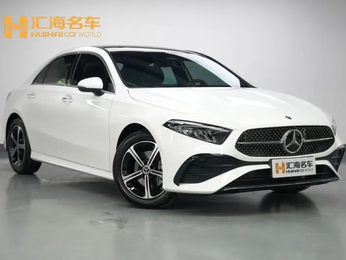 Mercedes-Benz A-class 2024 Model Facelift A 200 L Fashion Edition