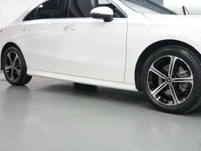 Mercedes-Benz A-class 2024 Model Facelift A 200 L Fashion Edition – фото 10