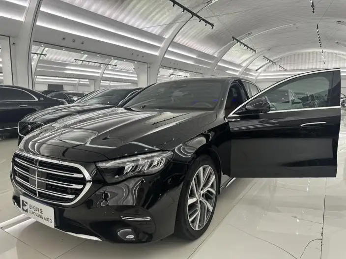 Mercedes-Benz E-Class 2025 Model E 300 L Fashion Model sedan – фото 9