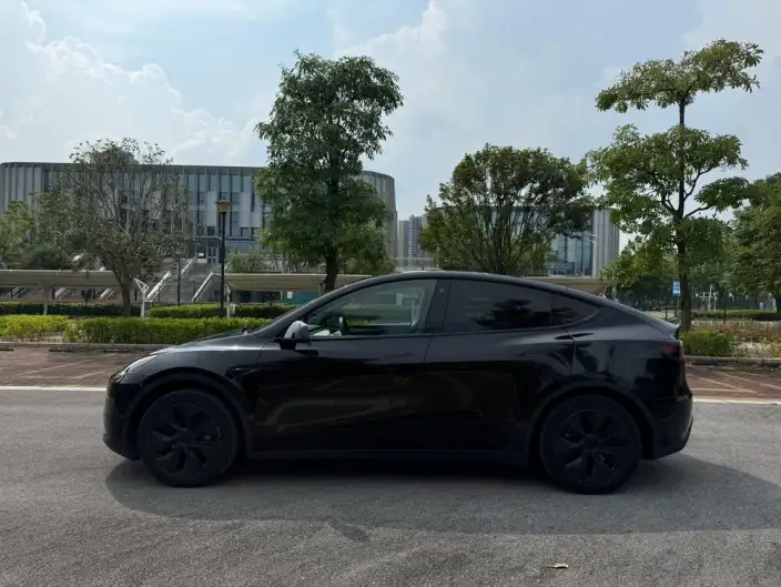 Model Y 2023 Model Rear-wheel drive version