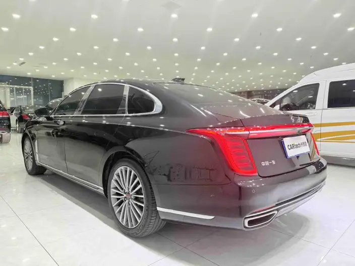 HONGQI H9 2022 Model 2.0T Flag Enjoy Edition
