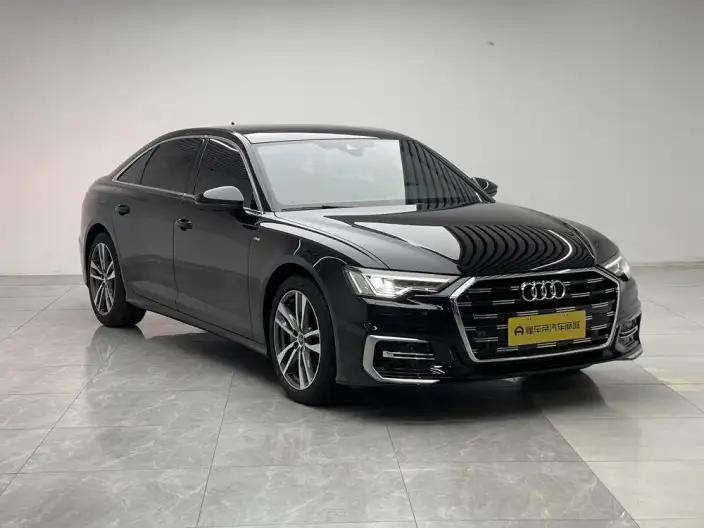Audi A6L 2024 Model 40 TFSI Luxury Dynamic Model – фото 3