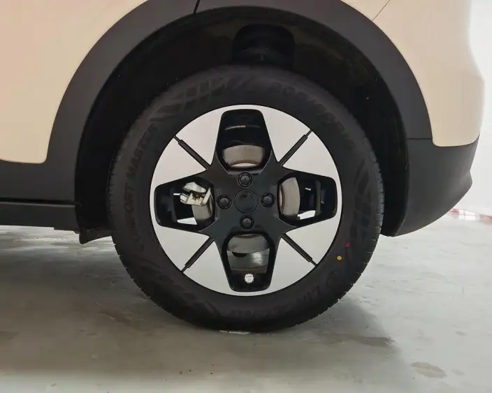 Geely Galaxy StarWish 2025 Model UP 410km Tiggo + Edition – фото 9