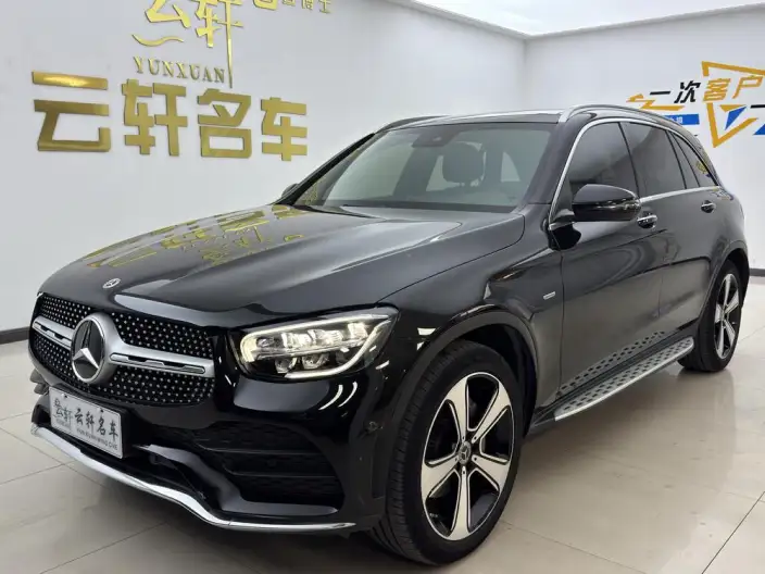 Mercedes-Benz GLC 2022 Model GLC 300 L 4MATIC Dynamic Model Collector Edition – фото 1