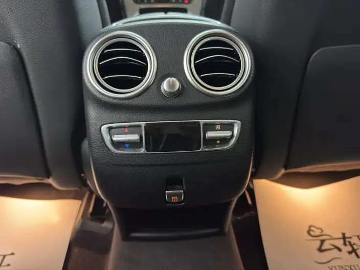 Mercedes-Benz GLC 2022 Model GLC 300 L 4MATIC Dynamic Model Collector Edition – фото 10