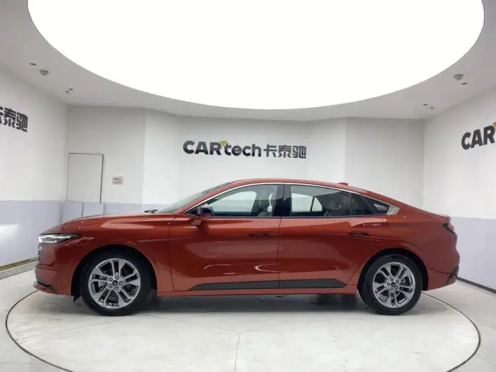Ford Mondeo 2026 Model 1.5T EcoBoost Luxury Model