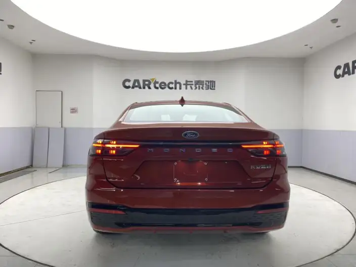 Ford Mondeo 2026 Model 1.5T EcoBoost Luxury Model – фото 6