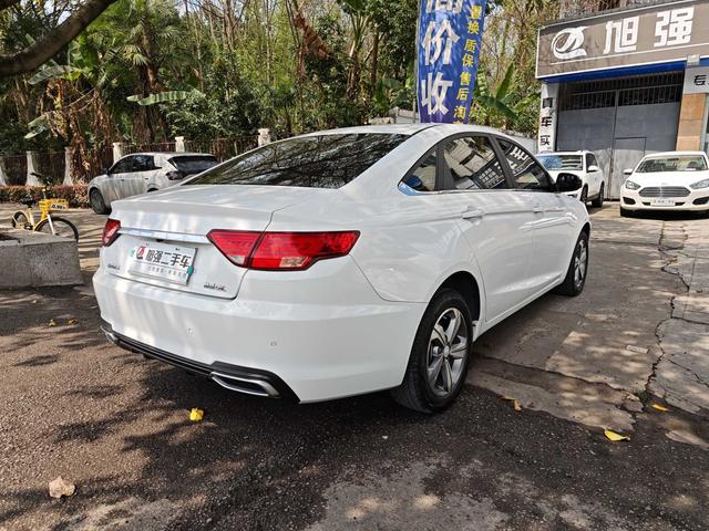 Geely Emgrand GL Модель 2018 года 1.4T автоматическое Elite Connected – фото 7