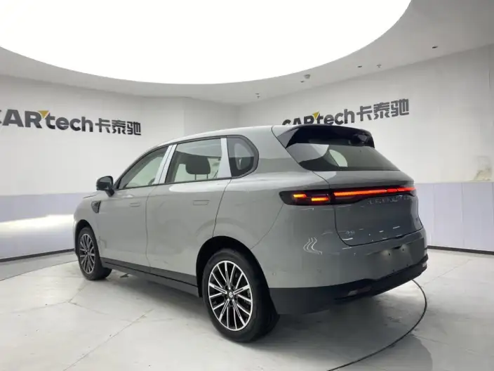 Leapmotor B10 2025 Model 510 Yuexiang Edition – фото 5