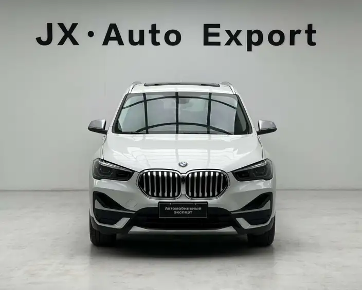 BMW X1 2022 Model sDrive20Li Exclusive Model – фото 2