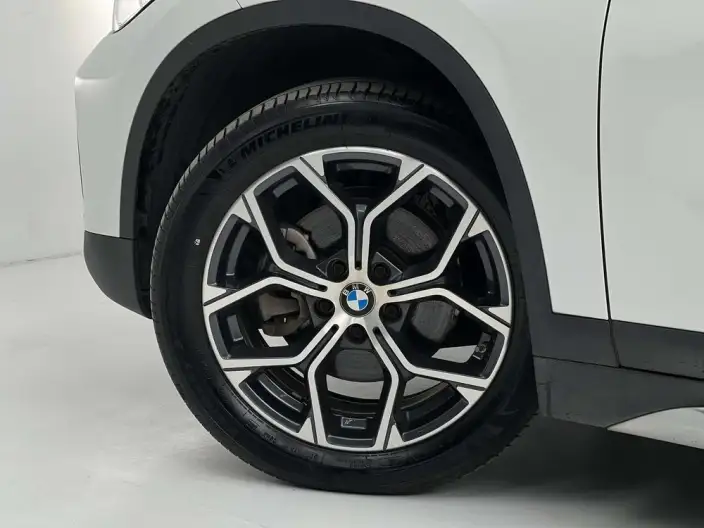 BMW X1 2022 Model sDrive20Li Exclusive Model – фото 8