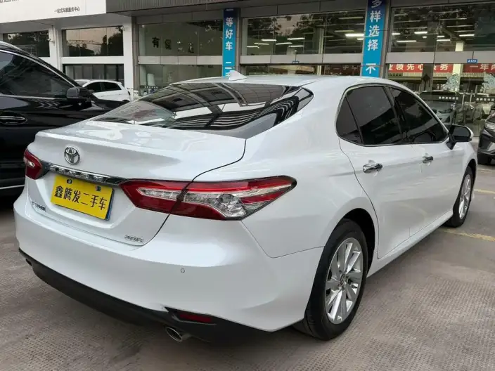 Toyota Camry 2021 Model 2.0G Deluxe Edition – фото 5