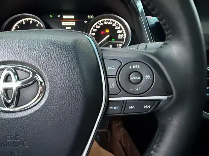 Toyota Camry 2021 Model 2.0G Deluxe Edition – фото 7