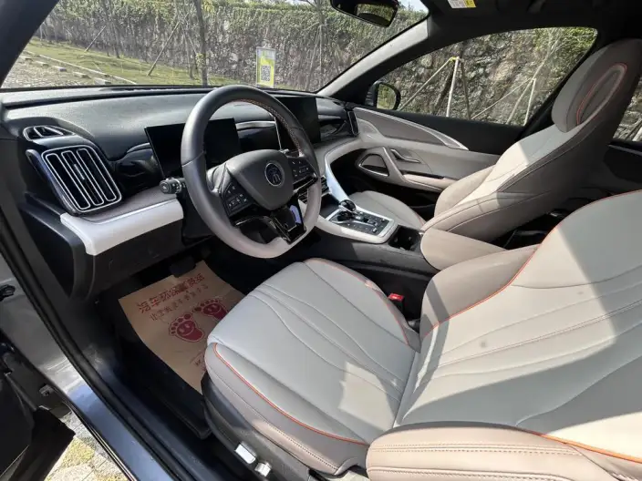 BYD Song Pro DM 2024 Model DM-i Honor Edition 71km Pilot Model – фото 8
