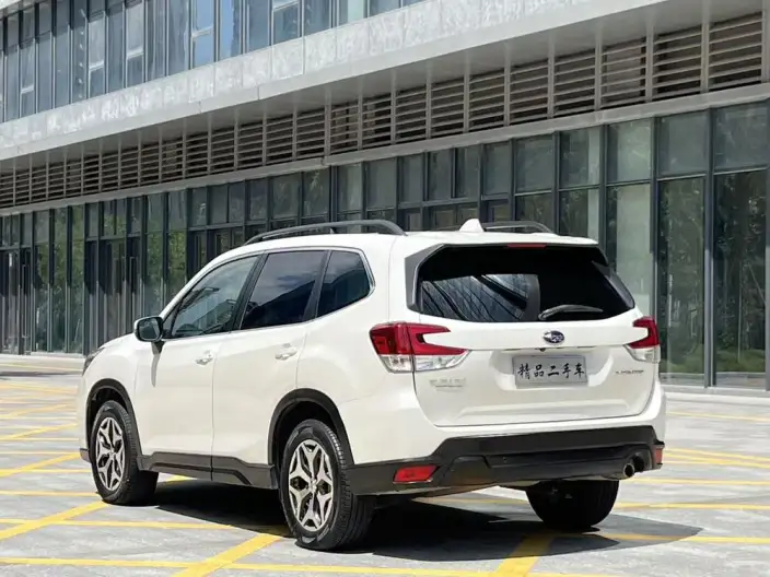 Subaru Forester 2021 Model 2.0i Deluxe Edition – фото 4