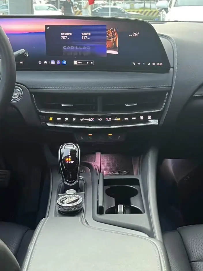 Cadillac CT5 2024 Model 28T Luxury Model Pro – фото 5