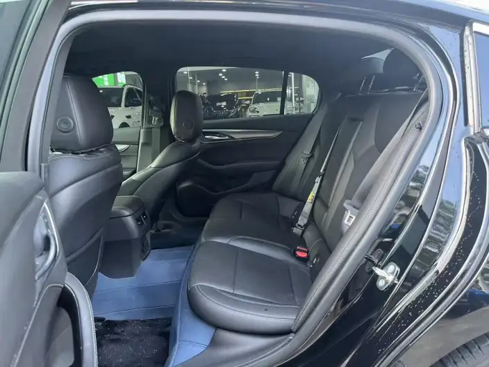 Cadillac CT5 2024 Model 28T Luxury Model Pro – фото 9