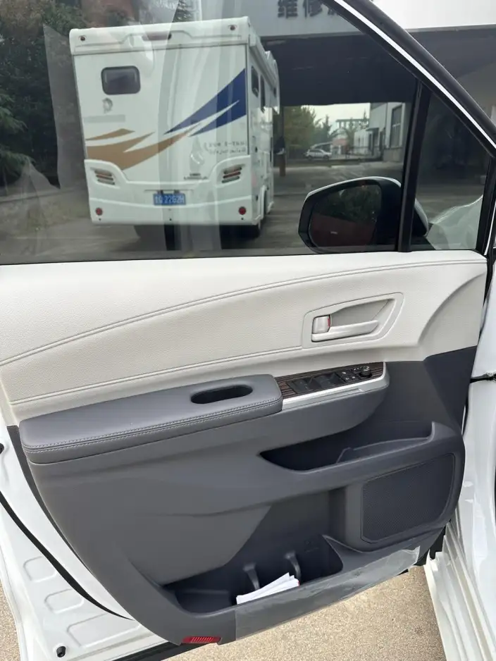 Toyota Sienna 2026 Model Hybrid 2.5L Comfort Edition – фото 9