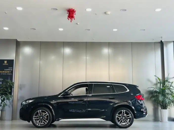 BMW X1 2023 Model xDrive25Li M Sports Set – фото 4