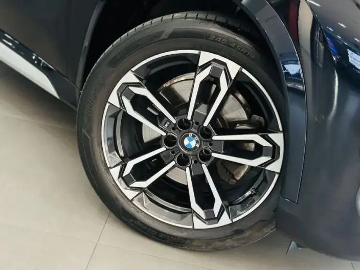 BMW X1 2023 Model xDrive25Li M Sports Set – фото 8
