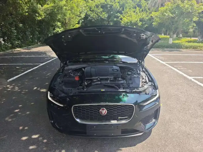 Jaguar XE L 2023 Model 2.0T 250PS R-DYNAMIC S Enterprising Sports Edition – фото 8