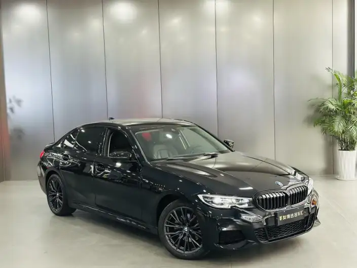 BMW 3 Series 2022 Model 325Li M Sports Night Set – фото 3