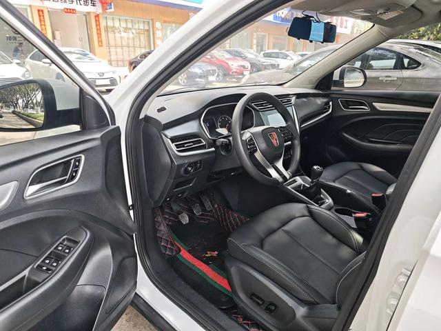 Roewe RX3 2018 1.6L Manual Flagship – фото 10