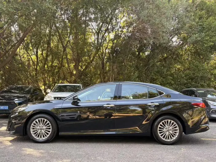 Toyota Camry 2024 Model Hybrid 2.0HGVP Deluxe Edition – фото 4