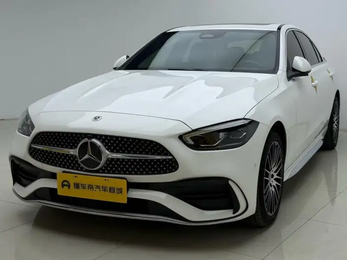 Mercedes-Benz C-Class 2024 Model C 200 L Sports Edition – фото 1