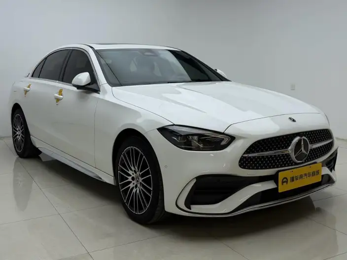 Mercedes-Benz C-Class 2024 Model C 200 L Sports Edition – фото 3