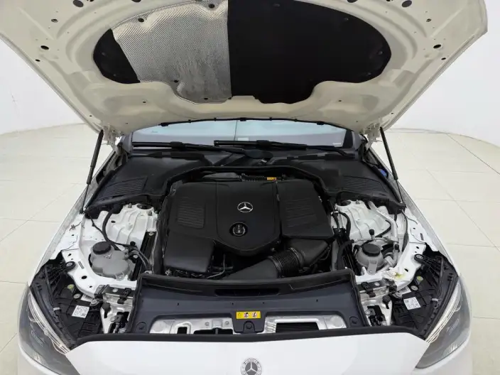 Mercedes-Benz C-Class 2024 Model C 200 L Sports Edition – фото 10