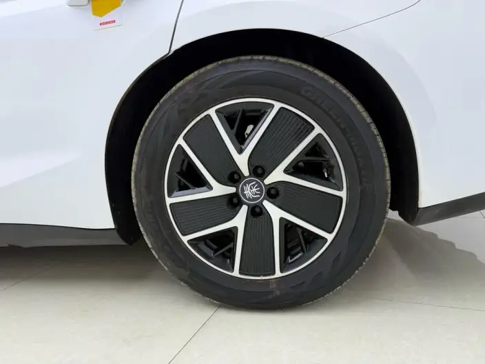 QinL DM 2024 Model DM-i 120KM Leading Model – фото 9