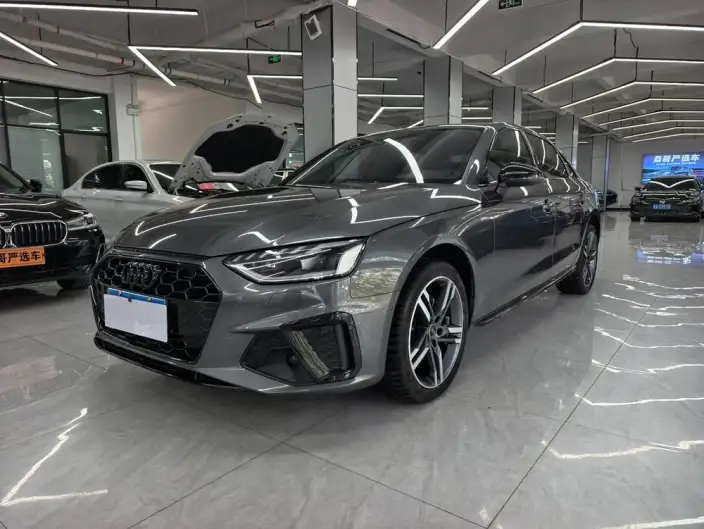 Audi A4 L 2022 Model 40 TFSI Fashion Dynamic Model – фото 1