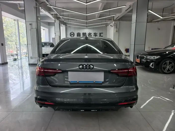 Audi A4 L 2022 Model 40 TFSI Fashion Dynamic Model – фото 5