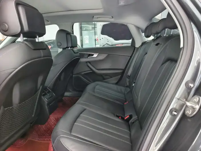 Audi A4 L 2022 Model 40 TFSI Fashion Dynamic Model – фото 10
