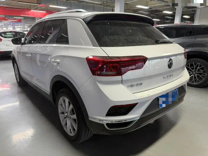 Volkswagen T-Roc 2021 Model 280TSI DSG 2WD Comfort Zhilian Edition – фото 4