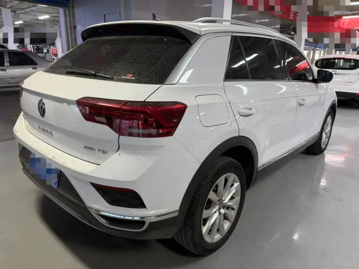 Volkswagen T-Roc 2021 Model 280TSI DSG 2WD Comfort Zhilian Edition – фото 6