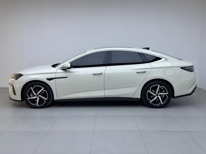 BYD Seal 07DM 2026 Model DM-i 135KM Noble Model – фото 4