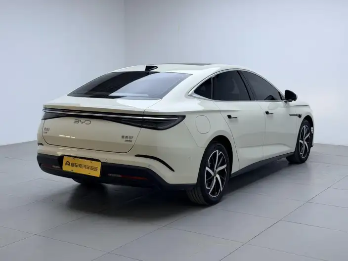 BYD Seal 07DM 2026 Model DM-i 135KM Noble Model – фото 7