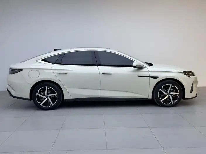 BYD Seal 07DM 2026 Model DM-i 135KM Noble Model – фото 8