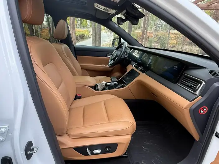 Li Auto ONE 2021 Model Extended Range 6 seat Edition – фото 8