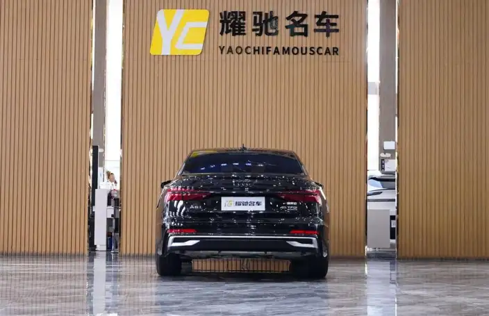 Audi A6L 2023 Model Facelift 45 TFSI quattro Exclusive Dynamic Model – фото 5