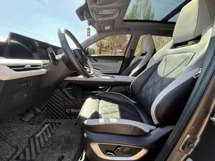 Changan CS75 PLUS 2023 Model Third generation 1.5T Automatic Luxury Model – фото 8