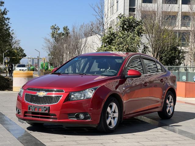 Chevrolet Cruze 2013 модификация 1.6L SL MT – фото 1