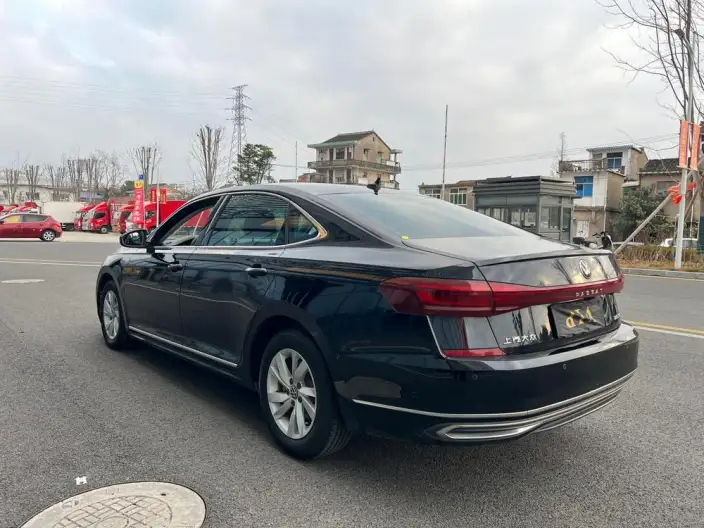 Volkswagen Passat 2022 Model 280TSI Elite Edition – фото 4