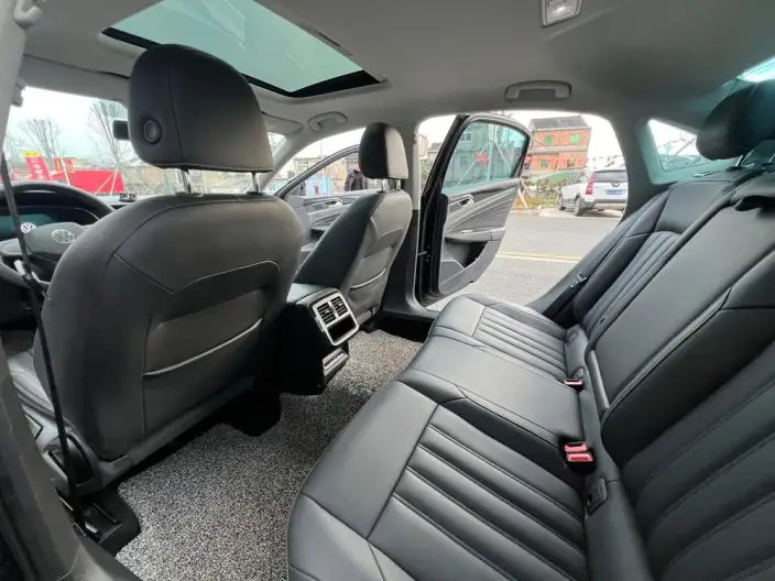 Volkswagen Passat 2022 Model 280TSI Elite Edition – фото 9