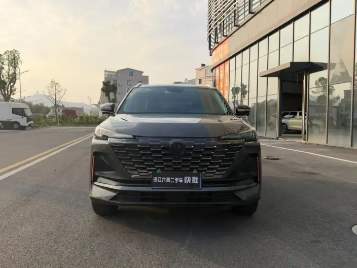 Changan CS55 PLUS 2022 Model Second generation 1.5T DCT Pilot Model – фото 2